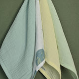 MUSLIN SWADDLE